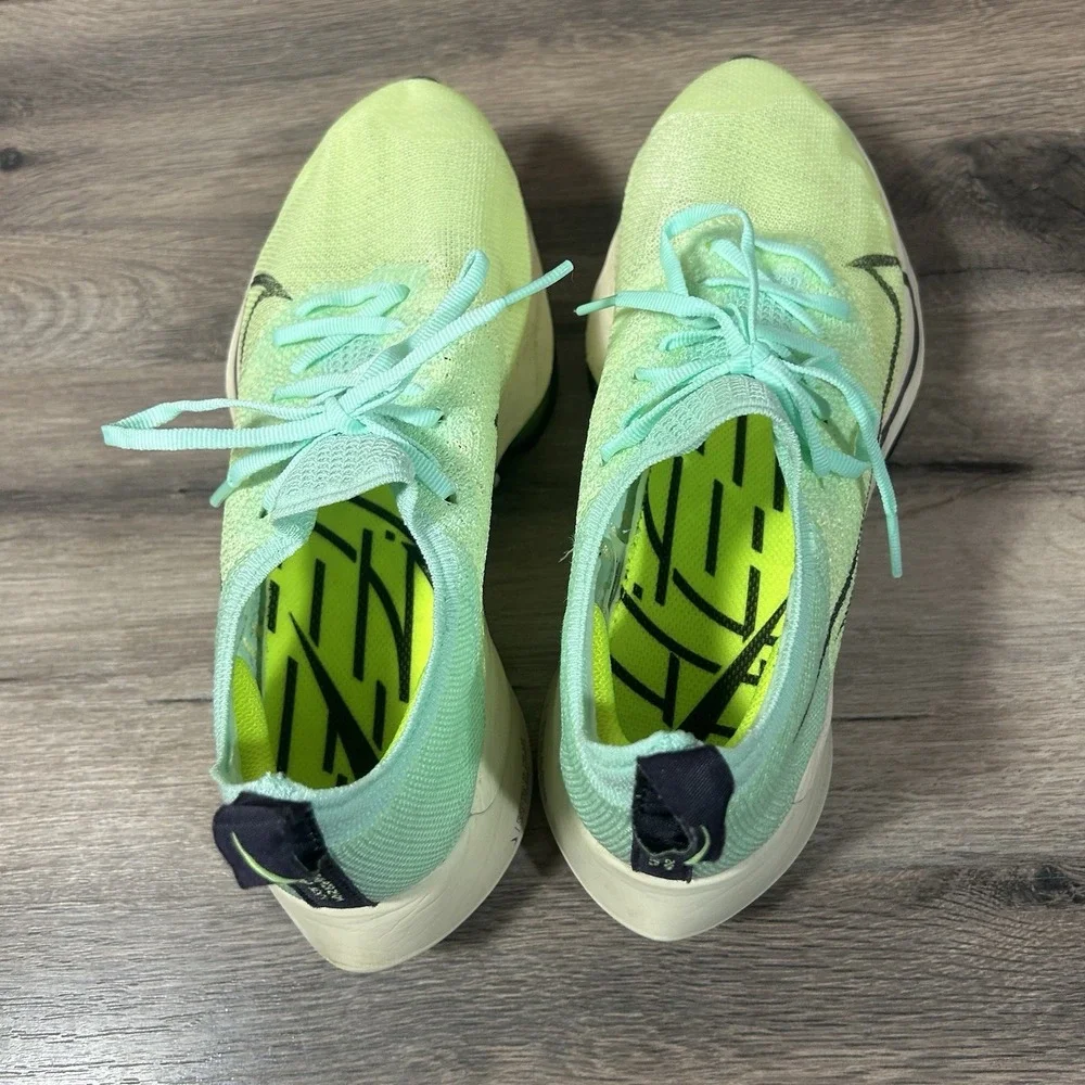 Nike Air Zoom Tempo NEXT% Flyknit Men Size 8 Barely Volt Mint Foam CI9923-701